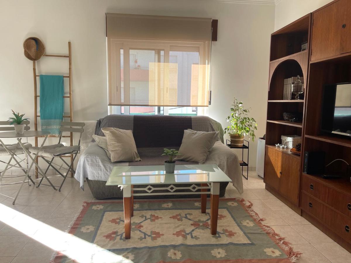 Besthomestay- Caparica Beach Lisbon Almada Luaran gambar