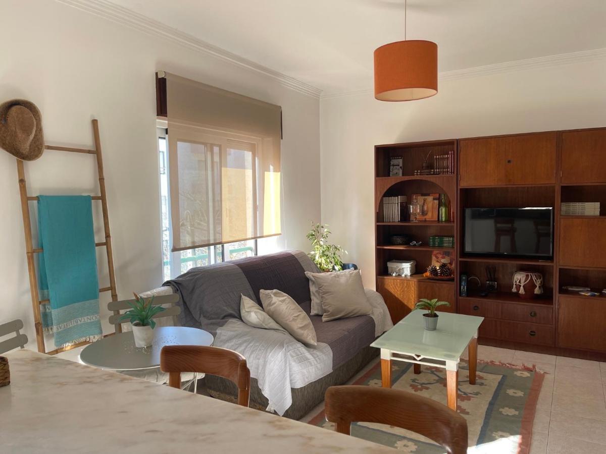 Besthomestay- Caparica Beach Lisbon Almada Luaran gambar