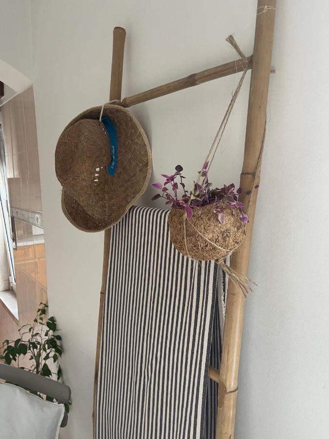 Besthomestay- Caparica Beach Lisbon Almada Luaran gambar