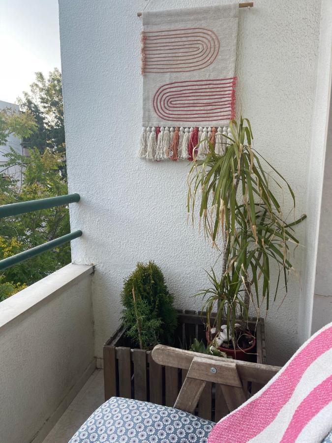 Besthomestay- Caparica Beach Lisbon Almada Luaran gambar